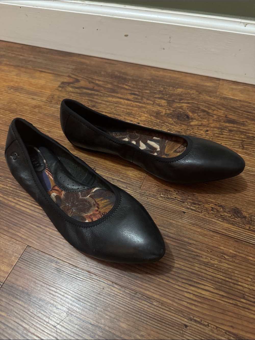 Born Black Pointed-Toe Ballet Flats - Picture 4 of 7